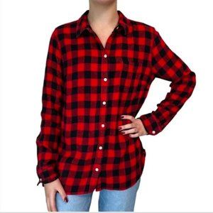 GAP Red and Black Buffalo Plaid Button Down